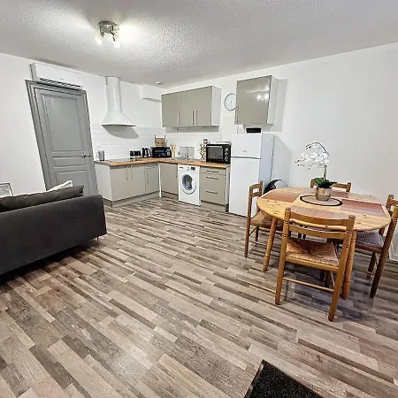 아파트 Sejour Pelerin Serein Pour Seniors, Climatise A 10 Minutes Sanctuaire Et Gare 루르드